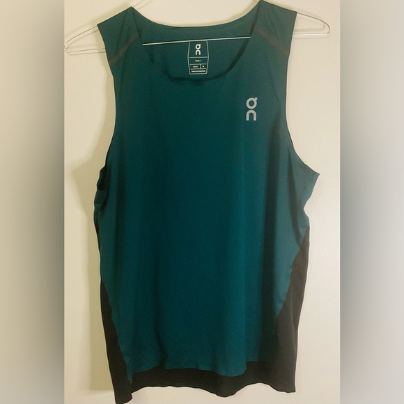 ON Running - Tank Top-T - Evergreen Black - Medium - Picture 1 of 3